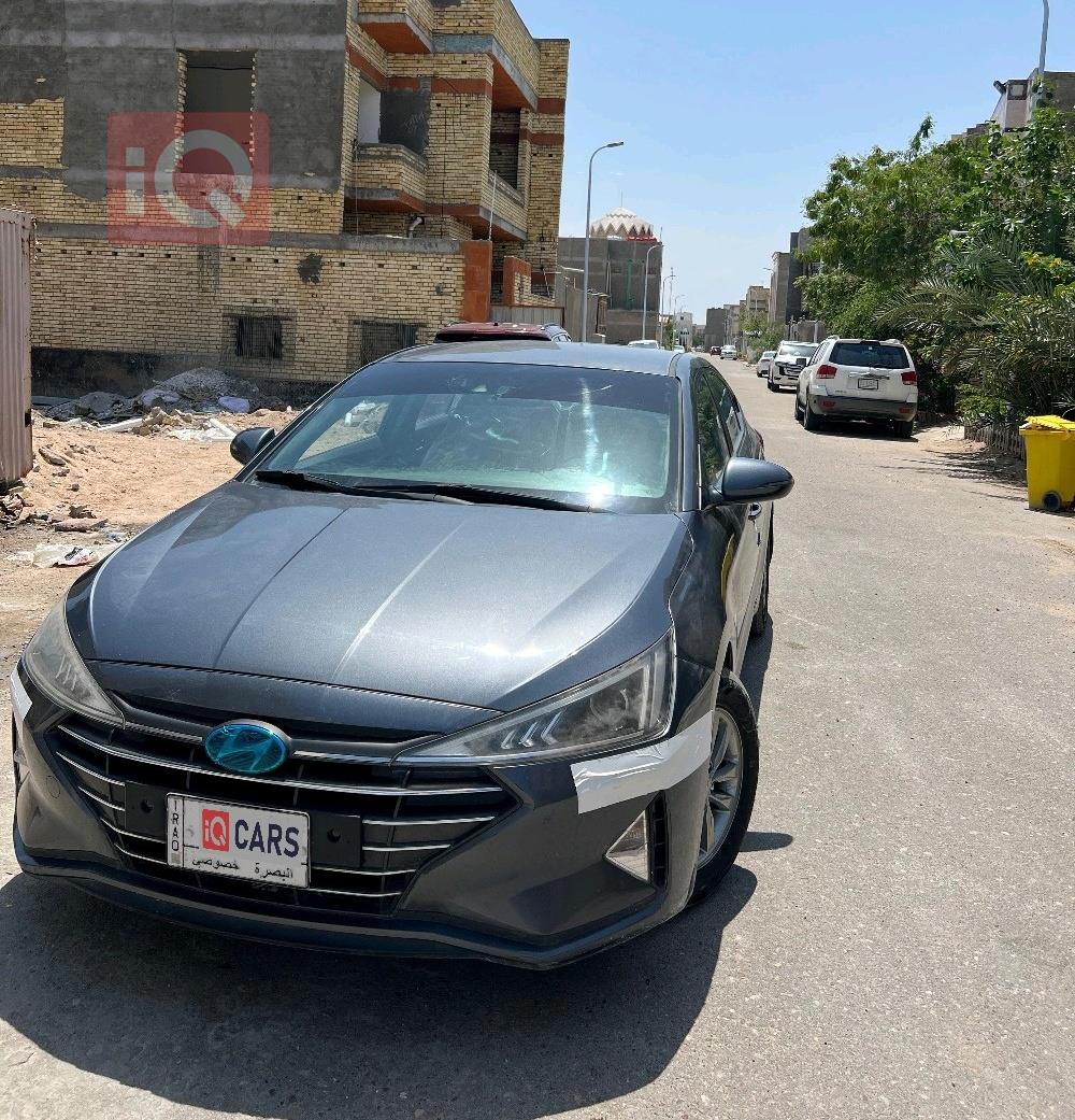 هيونداي النترا